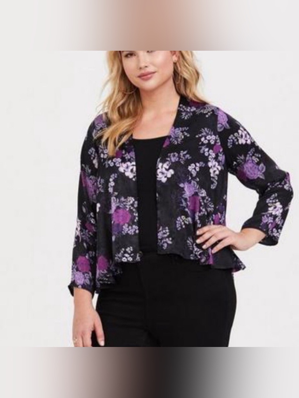 Torrid black floral kimono